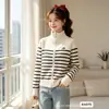 Cárdigan de punto con cremallera para mujer Otoño/Invierno 2026 Suéter de punto a rayas Versátil Grueso Holgado Adelgazante Manga larga Abrigo para mujer
