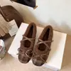 Sapatos Mary Jane Quadrados Retrô de Camurça Femininos 2026 Inverno Com Pelúcia Quente Sapatos de Algodão Tira Única Cor Pura Sapatos de Pelo