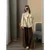 Algodão Lyocell Zedaijiai! Trench coat curto estiloso para o início do outono com gola alta e silhueta estruturada, apresentando listras coloridas contrastantes no forro