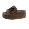 Novas Pantufas de Algodão com Salto Anabela, Solado Grosso, Peludas, Quentes, de Uma Tira, Solado Macio, Aumentadoras de Altura, Sapatos Femininos, High-End