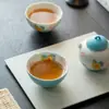 Xícaras de chá de cerâmica pintadas à mão em underglaze com design de borboletas empilhadas em azul celeste, par de xícaras de mestre para uso doméstico, conjunto de chá kung fu, xícaras para degustação de chá