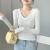 Camiseta base H255 con escote en V y forma de corazón, adecuada tanto para usar por dentro como por fuera, top estiloso, camiseta de manga larga blanca, hombro normal, nuevo modelo de otoño