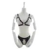 Suministros para Adultos Ropa Negra Fuera del Pecho con Shorts Abiertos Cadena de Puesto Set de Cuero Sexy Juguete de Uso con Grillete