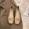Elegantes bailarinas de piel suave y suela blanda estilo francés para mujer, nueva colección otoño 2026, zapatos planos para combinar con faldas, cómodos zapatos para mamá, zapatos para abuela