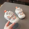 Sapatos para Bebês e Crianças Pequenas Solado Macio Malha Respirável Fecho Mágico Desenho Animado Sapatos de Bebê 1-3 Anos Meninos Meninas Sapatos Esportivos Outono