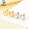 Moda Minimalista Estilo Coreano y Japonés Pendientes Planos de Acero de Titanio con Superficie Lisa e Incrustación de Concha para Mujer Pendientes Elegantes de Acero Inoxidable de Moda Venta al por Mayor