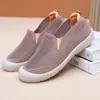 Nuevos Zapatos de Verano para Mujer con Diseño Hueco, Transpirables Casuales Slip-On Zapatos de Madre, Ligeros y Cómodos Zapatos de Malla para Personas de Mediana Edad y Mayores