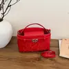 Bolso de Mano para Mujer con Exquisito Bordado de Corazón Transfronterizo 2026 Nueva Moda para Mujer Bolso Cuadrado con Cierre para Hombro y Cruzado