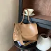 Bolsa de grande capacidade 2026 transfronteiriça nova bolsa tote retrô da moda para mulheres design de nicho bolsa de ombro transversal grande