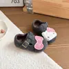 Zapatos Peludos para Niñas 2025 Invierno Nuevos Zapatos Cálidos de Gato Kt para Niñas Birkenstock Los Más Fáciles de Combinar para Niños Zapatos de Algodón Doudou Antideslizantes