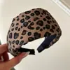 Sistema de cores melanoides headband de estampa de leopardo de alta qualidade clipe de cabelo doce e cool novo estilo aro de cabeça acessórios de cabelo versáteis do dia a dia adorno de cabeça para mulheres