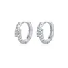 Brincos de argola pequenos estilo coreano com aro parcial cravejados de diamantes, zircônia cúbica na cor prata, delicados e luxuosos, adequados para uso diário e para o trabalho, atacado para mulheres