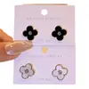 Pendientes de plata S925 con forma de aguja, estilo coreano, sencillos, de cuatro hojas, pequeños y exquisitos, de alta gama y a la moda, que combinan con todo para mujer.