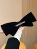 Grampo de Cabelo Preto de Veludo Oversized Laço Feminino 2022 Novo Mostrando o Rosto Pequeno Clipe Superior Parte de Trás da Cabeça Acessórios de Cabelo Adereços de Cabeça Moda