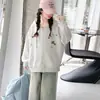 Jaqueta Moletom com Capuz Estilo Preguiçoso para Meninas Primavera e Outono 2026 Nova Moda Doce Fofo Desenho Animado Cardigã Top