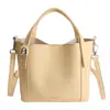 Bolso Pequeño Retro Coreano de Mano para Mujer, Nuevo Estilo 2026, Bolso de Hombro Cruzado Único, Bolso Cubo de Mano Versátil de Gama Alta