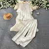 Conjunto de dos piezas para mujer de estilo casual, camisa rosa holgada de manga corta y pantalones de pierna ancha, atuendo de verano ligero, transpirable y moderno con ajuste a la cintura
