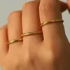 Anel Estilo Minimalista Anel de Aço Titânio Versátil Personalizado Simples Empilhável Anel de Aço Inoxidável Ouro 18k Joia
