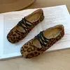Zapatos Mary Jane Retro Franceses para Mujer 2026 Otoño Nuevos con Tira Cruzada Puntera Cuadrada Planos Bailarinas Versátiles Zapatos Individuales