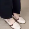 Zapatos de mujer de piel suave, punta redonda retro francesa, suela blanda, nuevo modelo 2026, mocasines poco profundos sin cordones para mujer con tacón grueso