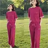 Moda Esportiva Casual e Estilosa de Verão 2025 Gola Redonda Vermelho Rosa Contrastante Branqueador Conjunto Casual de Duas Peças