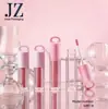 Pedido Jinze: Tubo Redondo con Tapa Irregular, Varilla de Cepillo Gruesa/Fina, Se Puede Colgar con Cadena, Tubo para Brillo de Labios, Material de Empaque de Plástico