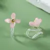 Pendientes de resina de flor de cuatro pétalos tridimensionales Mori frescos y dulces, pequeños, diarios, exquisitos, para agujero de oreja, joyería para orejas, venta al por mayor