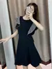 Vestido Negro Pequeño Sexy Nueva Colección Primavera y Otoño Estilo Hepburn Vestido Petite Ajustado Que Se Puede Usar Diariamente