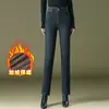 1022 Jeans Rectos de Doble Botonadura de Invierno para Mujeres de Mediana Edad Ropa Infantil Más Terciopelo Pantalones de Algodón Tipo Lápiz para Madres de Mediana Edad y Mayores