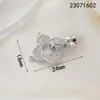 Hebilla de Collar de Perlas Color Oro 18K que Conserva el Color Flor de Zirconia Incrustada Hebilla de Cuerno Doble Colgante Accesorios para Joyería DIY