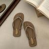 Chinelos Planos da Moda Leves Tendência para Mulheres 2025 Novo Verão Outdoor Antiderrapantes Sandálias Prata