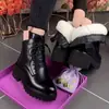 Botas Martin de Couro Macio Pelúcia com Solado Grosso Femininas 2026 Inverno Novo Quente Impermeável Salto Bloco Antiderrapante Botas de Algodão Pelúcia para Mães