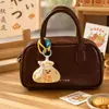 Llavero original de brocheta para hot pot de peluche, dije con temática de comida, decoración para mochila, regalo de cumpleaños para amigos, venta al por mayor
