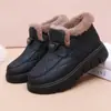 Botas de nieve para mujer al por mayor y zapatos de algodón, nuevos modelos de invierno, suela blanda, forro de felpa, engrosados, cálidos, elegantes, versátiles, botas de algodón para mamá