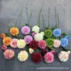 Novo Buquê de Flores Artificiais de Fragrância Escura com 3 Hastes Salão de Cerimônia de Casamento Arranjo Floral Vendedor de Flores na Beira da Estrada Decoração de Palco Comercial Flores Decorativas para Paisagismo