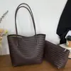 Nova bolsa tote de alta qualidade, estilosa, de grande capacidade, para o dia a dia, bolsa cesta casual, bolsa de ombro moderna com vazados
