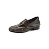Mocassins de couro plissado estilo britânico, coleção outono 2026, bico redondo, salto baixo grosso, sapatinhos de couro, bico redondo, couro genuíno, sapatilhas de corte baixo, sapatos femininos