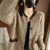 Casaco Cardigan de Tricô para Mulheres Primavera e Outono 2024 Torcido Vintage Fashionable Preguiçoso Solto Casual Top Roupa Externa