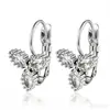 Suministro directo transfronterizo aretes de acero inoxidable con incrustaciones de diamantes para mujer, aretes de flor y moño de moda, accesorios para orejas sin perforación, joyería de lujo ligero
