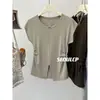 Top de punto de seda helada estilo americano de nicho 2025 Nuevo Color Sólido Diseño Simple con Abertura Manga Corta Blusa Fruncida Ins