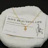 Collar de Cadena Fina Dorada con Cruz Pequeña de Piedra Preciosa para Mujer, Estilo Ins de Lujo Ligero de Nicho, Cadena para Clavícula de Moda Dulce y Fresca con Personalidad