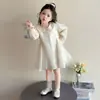 Vestido de Niña Estilo Coreano con Cuello de Muñeca y Cuello Redondo Estilo Primavera/Otoño 2026 Nuevo Vestido para Cumpleaños de Niña Pequeña Primera Fiesta de Cumpleaños