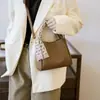 Bolsas Transfronteiriças, Cestas de Vegetais Femininas, Bolsas Saco de Couro Macio, Bolsas de Ombro Simples e Versáteis, Bolsas Transversais para Trabalho e Deslocamento