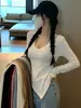 Camiseta de Manga Longa para Mulheres, Novo Estilo Coreano Outono e Inverno, Tamanho Grande, Caimento Solto, Top Emagrecedor, Versátil para Estudantes, Camisa de Base Irregular, Tendência
