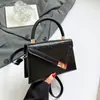Bolso de Hombro Moda Francesa Verano 2025 Estilo Retro Bolso Bandolera Casual Bolso Cuadrado Pequeño Simple Elegante Bolso Cruzado Ins