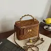 Bolsa caixa com padrão de losangos fosco retrô, bolsa quadrada pequena, bolsa transversal feminina com corrente, bolsa de ombro estilosa, nova coleção outono 2026