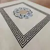 Os Tapetes Akmnesty São Personalizados para Quartos de Hotel de Luxo e Salões de Banquetes, Apresentando Tapetes com Cobertura Total de Lã e Nylon Retardantes de Chama e Resistentes a Manchas