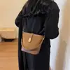 Versão Coreana Bolsa de Balde Simples de Design de Nicho para Mulheres 2024 Nova Versátil Tendência Bolsa de Ombro Moda Bolsa Transversal