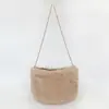 Bolso de felpa con estampado de manchas blancas de leche para mujer, bolso de mano y bandolera, bolso de felpa con ambiente de otoño e invierno, disponible para venta al por mayor y dropshipping