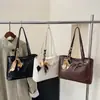 Bolso Tote Simple de Gran Capacidad con Textura, Elegante Modelo Nuevo 2026, Bolso de Nicho para Mujeres Viajeras, Bolso de Hombro a la Moda, Bolso de Mano Grande